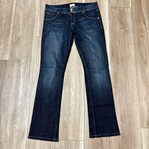 HUDSON low rise baby bootcut jeans, women's size 28